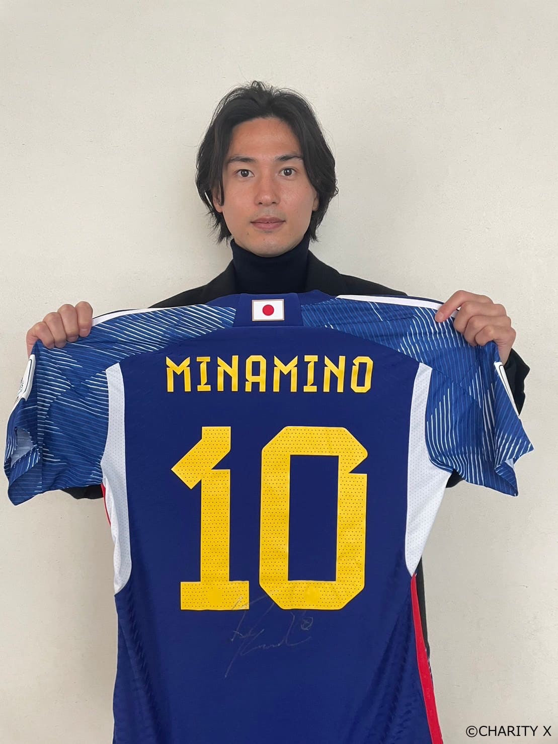 サッカー日本代表 南野拓実 直筆サイン入り写真 ユニフォーム momoseh.ca